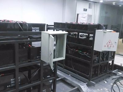 UPS电源室机房空调如何配置？
