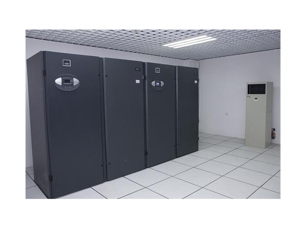 机房监控中的空调加湿需要做哪些安全检查？