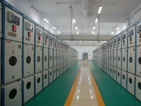 智能三相电量仪如何用于钢铁厂的用电监测系统？