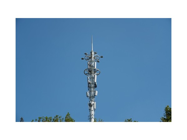 做南方电信基站动环遥测监控系统，如何选主机？